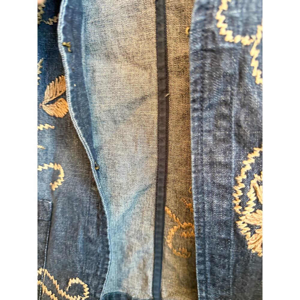 Chico's Jean Embroidered Jacket Size 1 Medium NWT - Picture 3 of 8